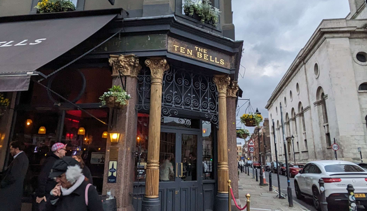 Ten Bells pub in Whitechapel