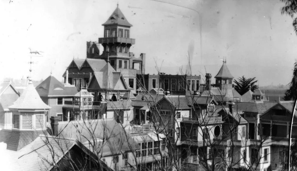 Vintage photo of the Winchester Mystery House