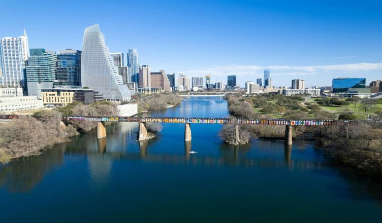 downtown austin lady bird lake