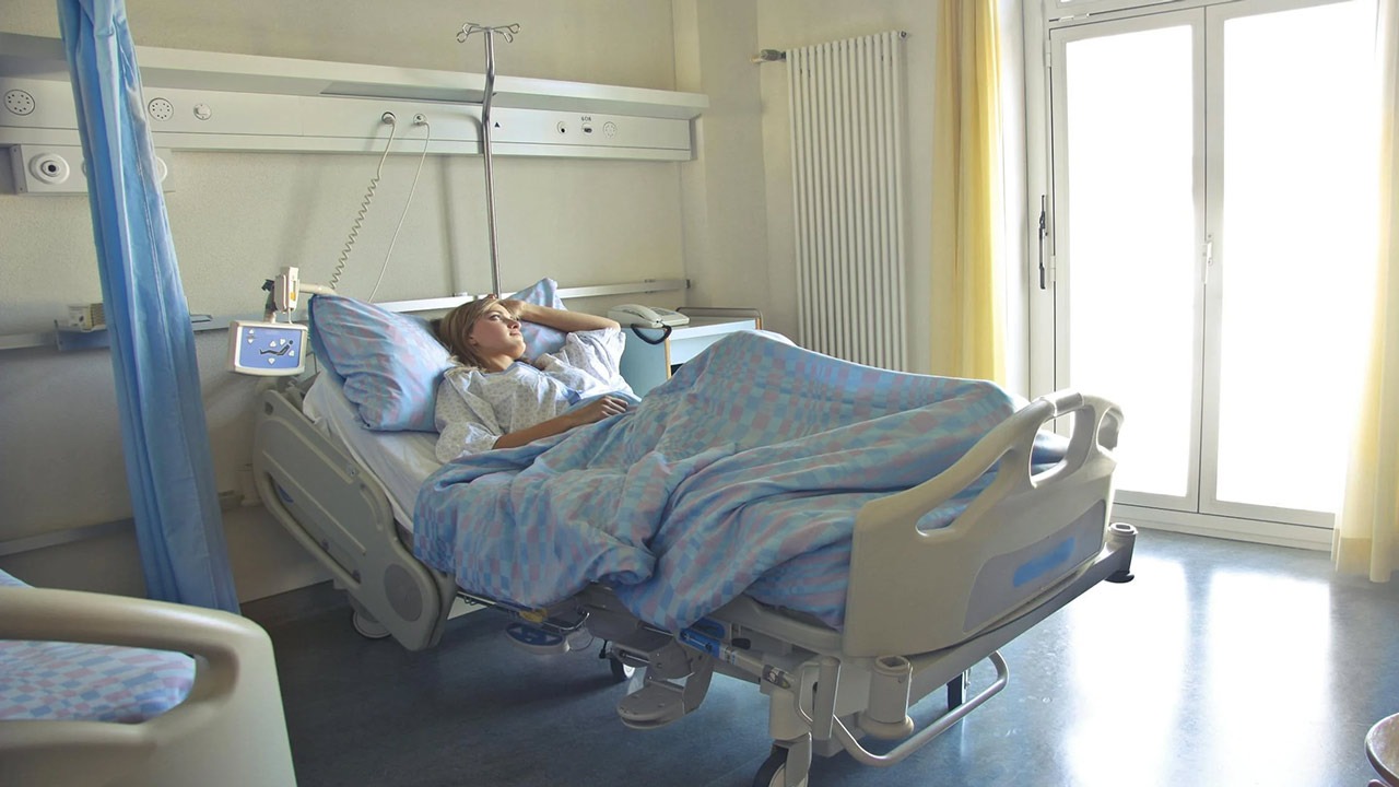 woman in hospital bed